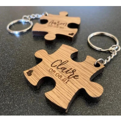 Afbeelding van gepersonaliseerde sleutelhanger/valentijn cadeau voor haar/ valentijn hem/ verjaardag houten sleutelhanger/ cadeau/puzzel sleutelhanger