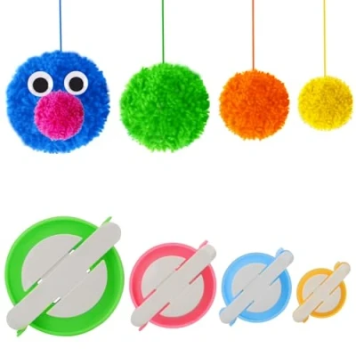 Afbeelding van Pom Maker, 4 Maten Fluff Ball Weaver Kneedle PomPom Maker Set DIY Pompoms Handgemaakte Pocket Making Kits Breien Cheerleader Gereedschapsset