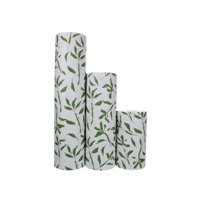 Afbeelding van Cadeaupapier Tinne Mia Leaves Sily Basil Groen 70 cm x 200 m per rol van meter