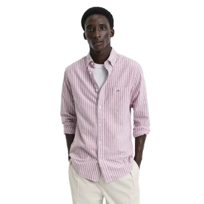Afbeelding van Gant heren Regular fit overhemd met streepprint en borstzak in de kleur Rood, maat: M