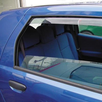 Afbeelding van ClimAir Zijwindschermen Master (achter) passend voor Renault Clio 5 deurs 2005 2012