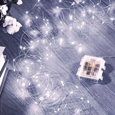 Afbeelding van Ariceleo 5 m lichtsnoer met 50 leds, waterdicht, koel wit, werkt op batterijen afstandsbediening, timer, twinkelende flexibele koperdraad voor buiten, slaapkamer, bruiloft, kerstdecor