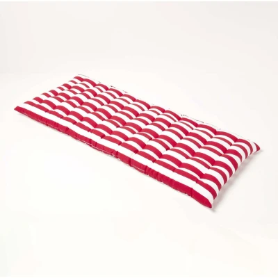 Afbeelding van Homescapes 2 zits bankkussen met brede strepen, 100% katoen, rood