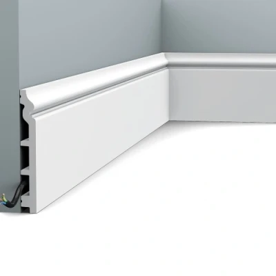 Afbeelding van orac plint sx118 gelakt ral 9003 200x13.8x1.8 cm
