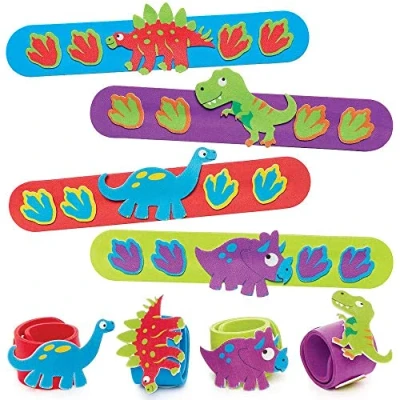 Afbeelding van Baker Ross FC814 Dinosaurus Snap on Armband Kits Set van 4, jongensfeest tasjesvullers, kunst en handvaardigheid voor kinderen, kinderen partijgunsten