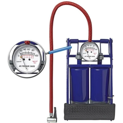 Afbeelding van Pro Plus Voetpomp met Manometer Dubbele Cilinder Maximaal 7 Bar Inclusief 3 Ventieladapters