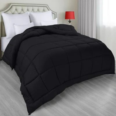 Afbeelding van Utopia Bedding All Season Down Alternatief Gewatteerd King/Cal King Dekbed Dekbedovertrek met Hoektabs Machine Wasbaar Bed Zwart, UB2185
