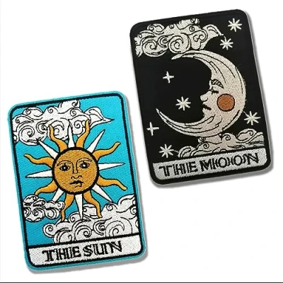Afbeelding van BPA 2 stuks geborduurde patches opstrijkbare naaien voor kleding jassen etc. Sun Moon
