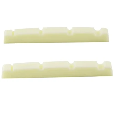 Afbeelding van Musiclily Pro Ureumhars Kunststof 42.3mm Slotted Topkam Precision Bass Platte Bodem voor 4 snarige P stijl Basgitaar,Ivoor(2 Stuks)