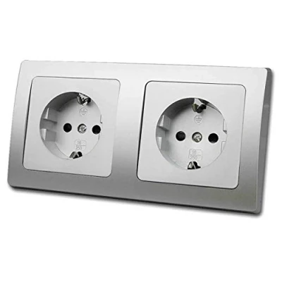 Afbeelding van DELPHI Dubbel stopcontact, zilvergrijs, 250 V/16 A, inbouw, geaard contactbeveiliging, 2 voudig inbouwmontage