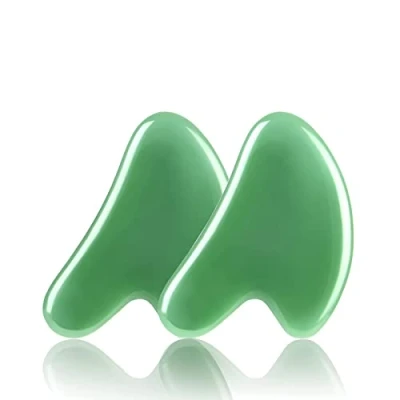 Afbeelding van URAQT Gua Sha bord, 2 stuks Jade Stone Face Scrapping Massager, Guasha Facial Tool, Green Quartz Natural Massage Tool Anti veroudering en rimpels voor gezicht, oog, nek, lichaamsmassage
