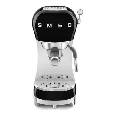 Afbeelding van Espressomachine Smeg ECF02 50 Style Zwart