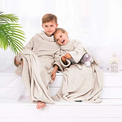 Afbeelding van DecoKing Kiddo Kinderdeken met mouwen, 90 x 105 cm, crème, microvezel, tv deken, knuffeldeken, zachte fleecedeken