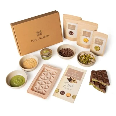 Afbeelding van Pure Xocolate DIY Dubai chocolade Set geschenkdoos met Belgische chocolade, pistachecrème &amp; engelenhaar deegdraden (Kadayif) incl. siliconen vorm zelf luxe maken