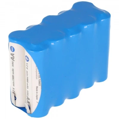Afbeelding van eneloop 12 volt batterijpakket BK 3MCCE met soldeertags