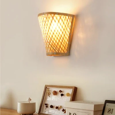 Afbeelding van Schindora Bohemian Indoor Wandlamp, Rustieke Bamboe Wandlamp Slaapkamer Mand Vorm Muur Boerderij Handgeweven Lampenkap E27 Eetkamer Nachtkastje Thuis