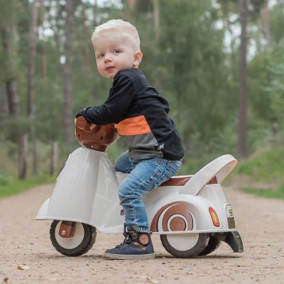 Afbeelding van Bandits &amp; Angels loopauto Scooter retro creme 1 jaar jongens en meisjes wit