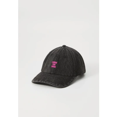 Afbeelding van Levi&#039;s Pride Essential Unisex Pet, Maat: One Size, Regular black
