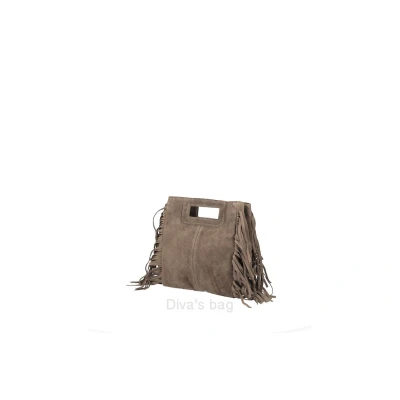 Afbeelding van 100% suède boho dames tas met handvatten in MODDER BRUIN kleur, schouder band en franjes