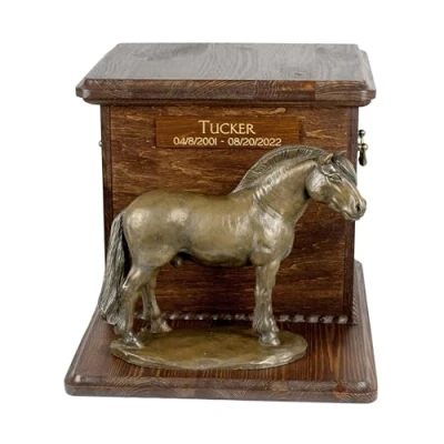 Afbeelding van Urn voor paardenas met beeldje gepersonaliseerd en groot formaat