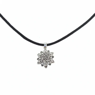 Afbeelding van Ketting kleine zilverkleur bloem Charme Bijoux