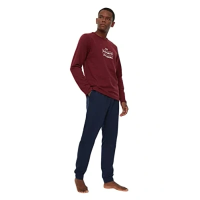Afbeelding van Trendyol Bordeauxrode Pyjamaset Met Normale Pasvorm En Print Tmnaw22Pt0759