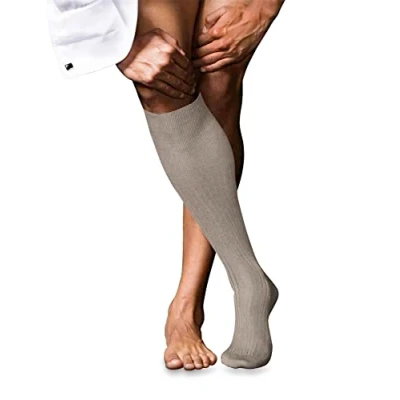 Afbeelding van FALKE Heren Kniekousen No. 10 M KH Katoen Lang eenkleurig 1 Paar, Beige (Wheat Melange 4087), 43 44