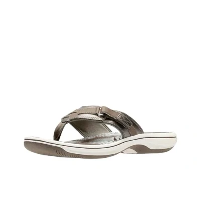 Afbeelding van Clarks Breeze Sea Teenslippers voor dames, 10,11,12,5,6,7,8,9 M Volwassenen, Tinnen Synthetisch, 35.5 EU