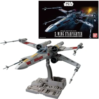 Afbeelding van Revell (Bandai origineel) 01200 Star Wars X Wing Starfighter (Luke Skywalker) 1:72 Schaal Ongebouwd/Voorkleurig/Clip Together (Non Glue) Kunststof Modelset met Display Base
