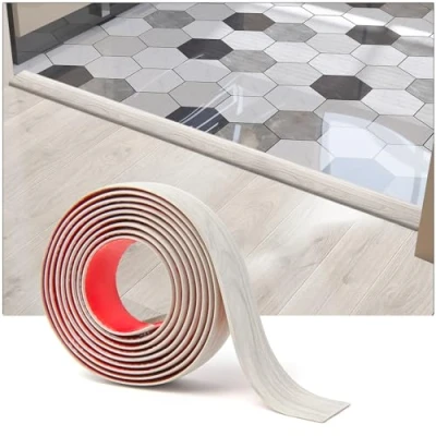 Afbeelding van Art3d Zelfklevende vinylvloerovergangstroken laminaatvloerstrips, platte vloerscheidingsstrips voor het verbinden van vloergaten tapijtdrempelovergang tegelvloer 122x4x0,3cm wit gewassen