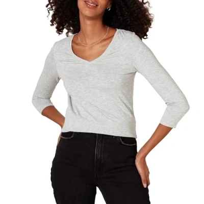 Afbeelding van Amazon Essentials Women&#039;s T shirt met driekwartmouwen en V hals in klassieke pasvorm (verkrijgbaar grote maten), Lichtgrijs, L