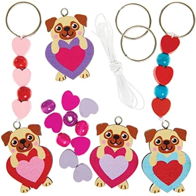 Afbeelding van Baker Ross FX371 Liefdeshart Mopshond Sleutelhanger and Tashanger sets Set van 4, Valentijnsdag knutsel voor Kinderen