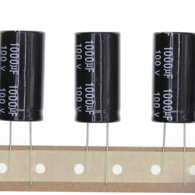 Afbeelding van 10 stuks 100 V 1000UF elektrolytische condensator van aluminium, plug in, 18 x 35 mm, mm