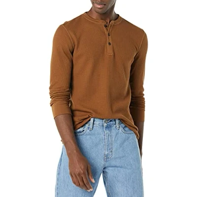 Afbeelding van Amazon Essentials Men&#039;s Henley shirt met lange mouwen, wafelpratoon en slanke pasvorm, Lichtbruin, S