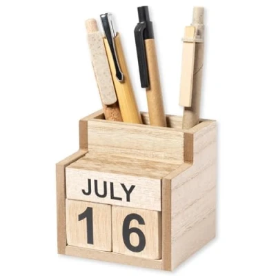 Afbeelding van Eeuwige agenda, permanente kalender, tafelkalender van MDF hout in vintage design met verwisselbare datum pennenhouder, Utensilo orde en duurzaamheid aan het bureau, bruin