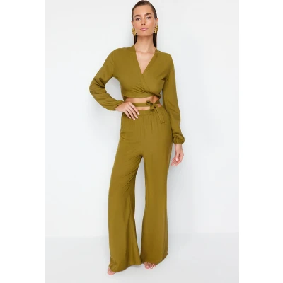 Afbeelding van Trendyol Ecru Geweven Blouse En Broekpak Tbess23Au00031