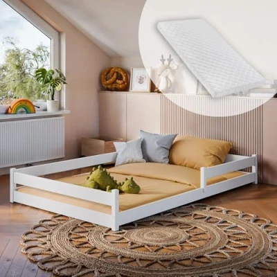 Afbeelding van Kids Collective Montessori Kinderbed, vloerbed, 120 x 200 cm, met valbeveiliging en lattenbodem, voor kinderen, tienerbed, eenpersoonsbed, inclusief matras, wit