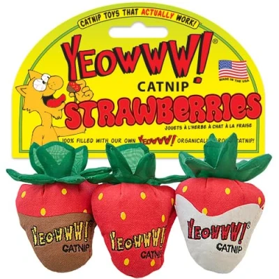 Afbeelding van Yeowww! Strawberry 3 pack Catnip Katten Speelgoed Kattenkruid Kattenspeelgoed Knisperend Aardbei stuks
