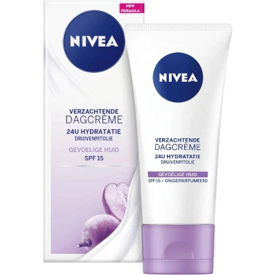 Afbeelding van NIVEA Essentials Sensitive SPF 15 50 ml Dagcrème
