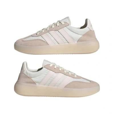 Afbeelding van Lage Sneakers adidas BARREDA DECODE