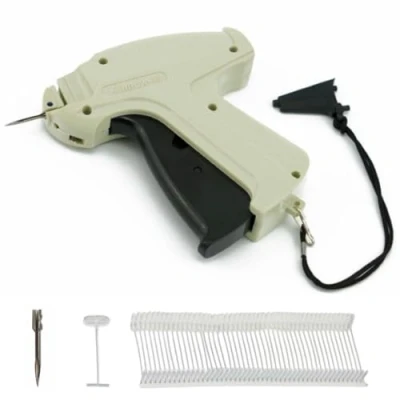 Afbeelding van Pokornys Arrow 9S Etiketteerpistool, standaard in set met 1 reservaald + 1.000 nietdraden 25 mm, nietpistool voor bevestiging van prijskaartjes aan textielweefsel zoals kleding, lederwaren
