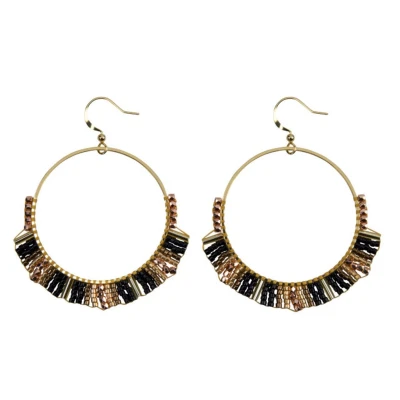 Afbeelding van HINTH, Hoops Multi Beads Big, Brown, Handgemaakte Gouden Oorbellen met Bruine Kralen