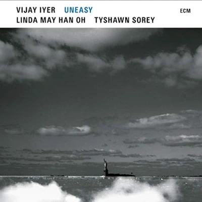 Afbeelding van Vijay / Linda May H Iyer Uneasy