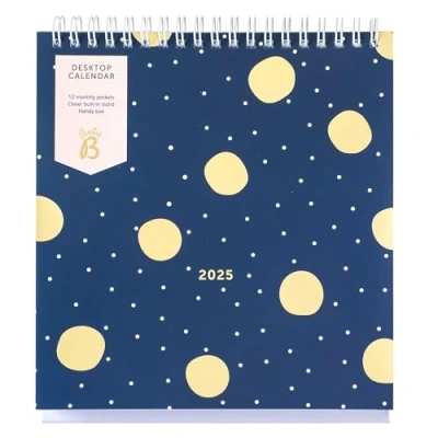 Afbeelding van Busy B Bureaukalender 2025 januari tot december marine &amp; gouden vlek kalender met ingebouwde standaard en flip top binding A5 werkkalender voor kantoor of thuis, jaarplanner vakken
