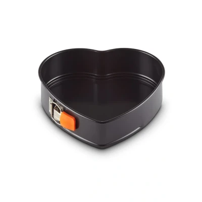 Afbeelding van Le Creuset Sprinvorm &#039;Hart&#039; Met Uitneembare Bodem 25x24cm Zwart
