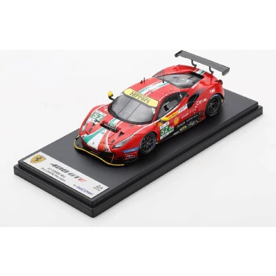 Afbeelding van het 1:43 Diecast model van De Ferrari 488 GTE Evo 3.9L Turbo V8 Team AF Corse #52 24H LeMans 2022. rijders waren M. Molina / A. Fuoca en D. Rigon. fabrikant schaalmodel is Looksmart. Dit alleen onli