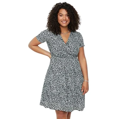 Afbeelding van Trendyol Groene V Hals Bloemenpatroon Stakter Gebreide Plus Size Jurk Tbbss22El1638