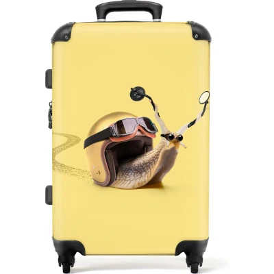 Afbeelding van NoBoringSuitcases.com Koffer geel Grote kinderkoffer geschikt voor jongens en meisjes Reiskoffer met 4 wielen Trolley op wieltjes medium Bagage rolkoffer groot kinderen Ruimbagage valies 20kg Suitcase large TSA slot Hardcase 60 liter