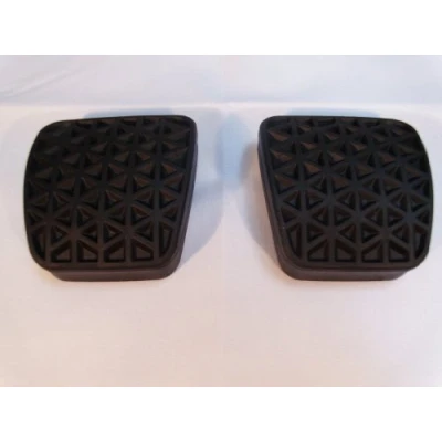 Afbeelding van 1 set = 2 stuks origineel Opel koppelingspedaal / rempedaal rubber 560775