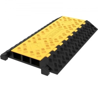 Afbeelding van VEVOR 1 Stuk Elektrische Draadafdekking Kabelbeschermer Met 3 Kanalen Rubberen Beschermende Draad Koord Oprit 94,5 x 50 8 cm voor Netsnoeren Netwerkkabels te Beschermen in Openbare Plaatsen